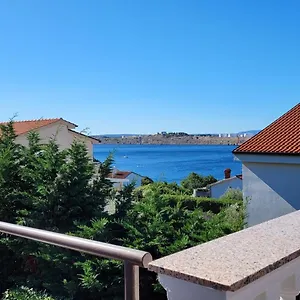 Apartment Adriana, Omišalj